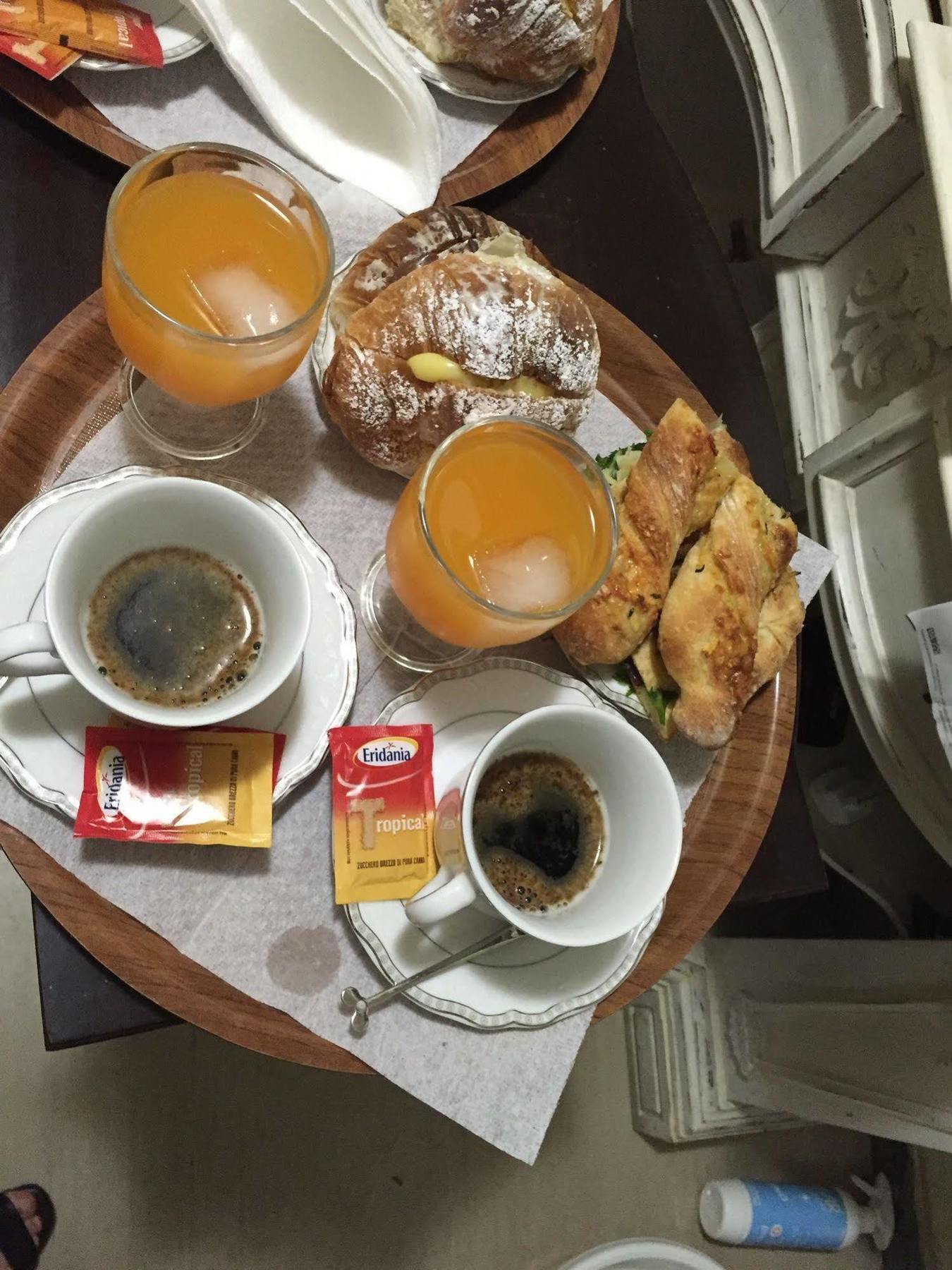 Alojamento de Acomodação e Pequeno-almoço Candia41 Roma